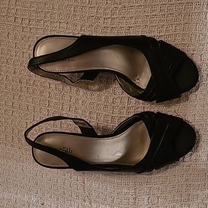 Easy Spirit approximately 1.5 inch heel, black,  strap back, like new